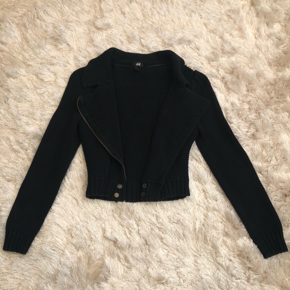 Cropped, black jacket